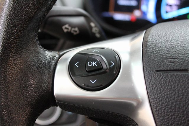 Used 2017 Ford C-MAX SE image 15