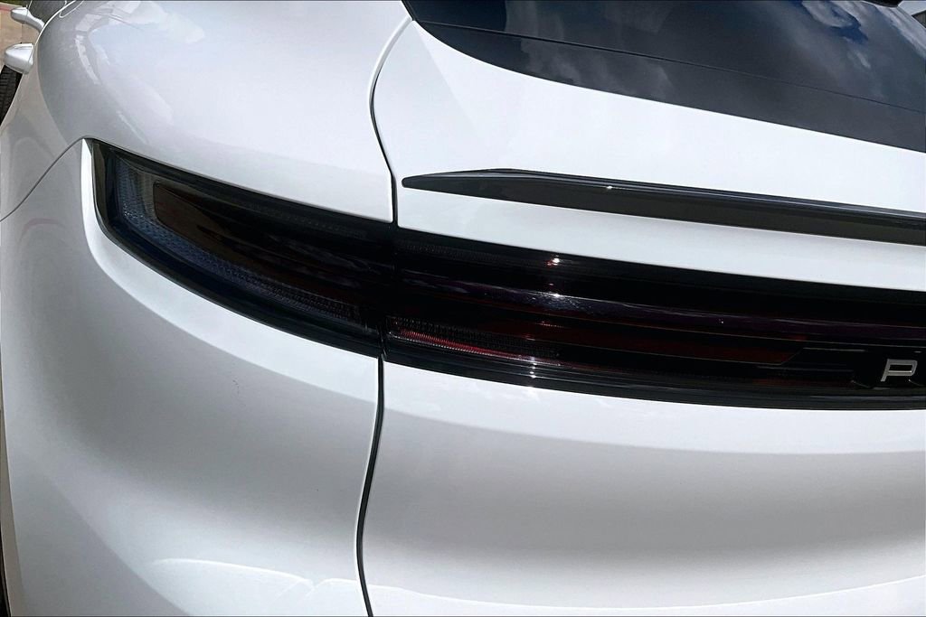 Used 2024 Porsche Cayenne S image 40