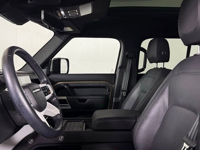 Certified 2024 Land Rover Defender 110 SE image 6