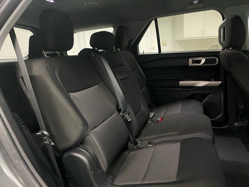 Used 2022 Ford Explorer XLT image 15