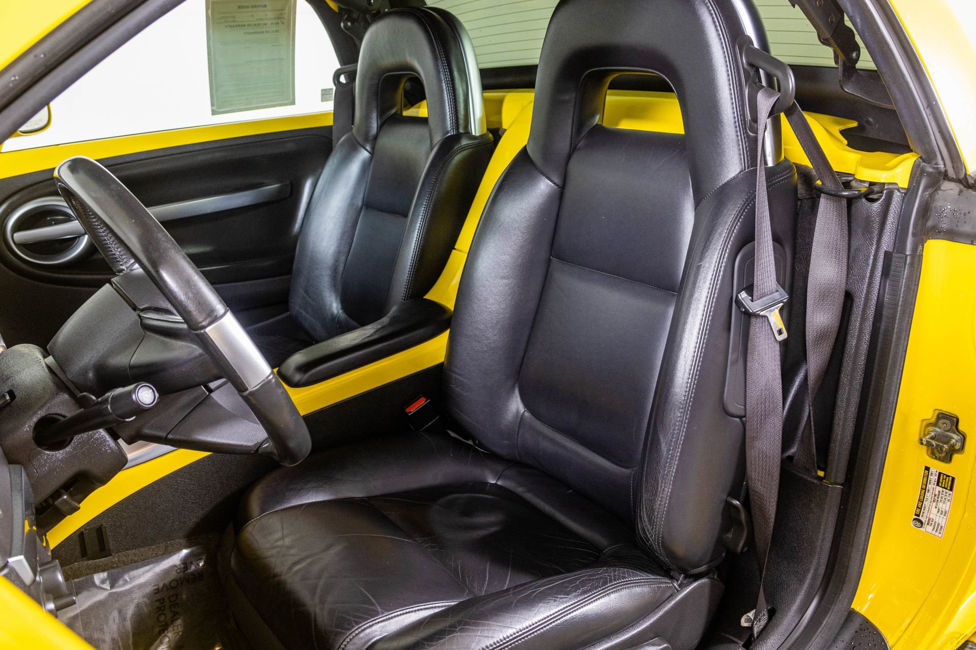 Used 2004 Chevrolet SSR w/ Preferred Equipment Group RWD image 21