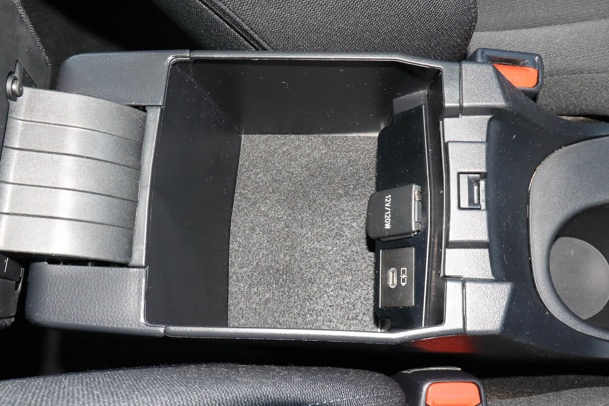 Used 2024 Toyota Corolla LE FWD image 23