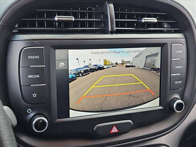 Used 2025 Kia Soul LX FWD image 13