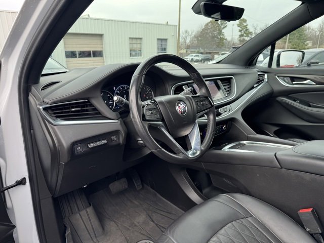 Used 2022 Buick Enclave Avenir w/ Avenir Technology Package image 20
