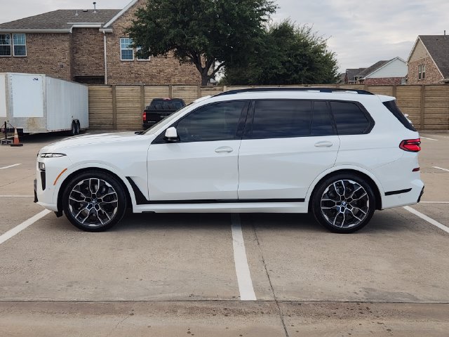 Used 2026 BMW X7 xDrive40i w/ Executive Package AWD/4WD image 12
