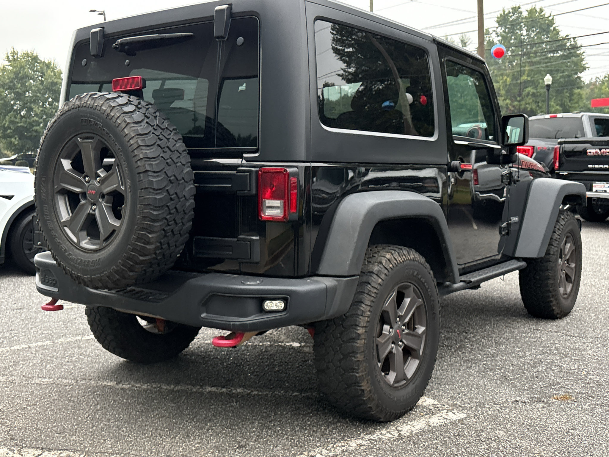 Used 2018 Jeep Wrangler Rubicon AWD/4WD image 8