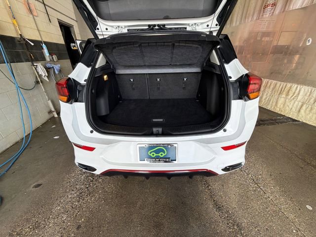 Certified 2023 Buick Encore GX Select w/ Sport Touring Package image 24