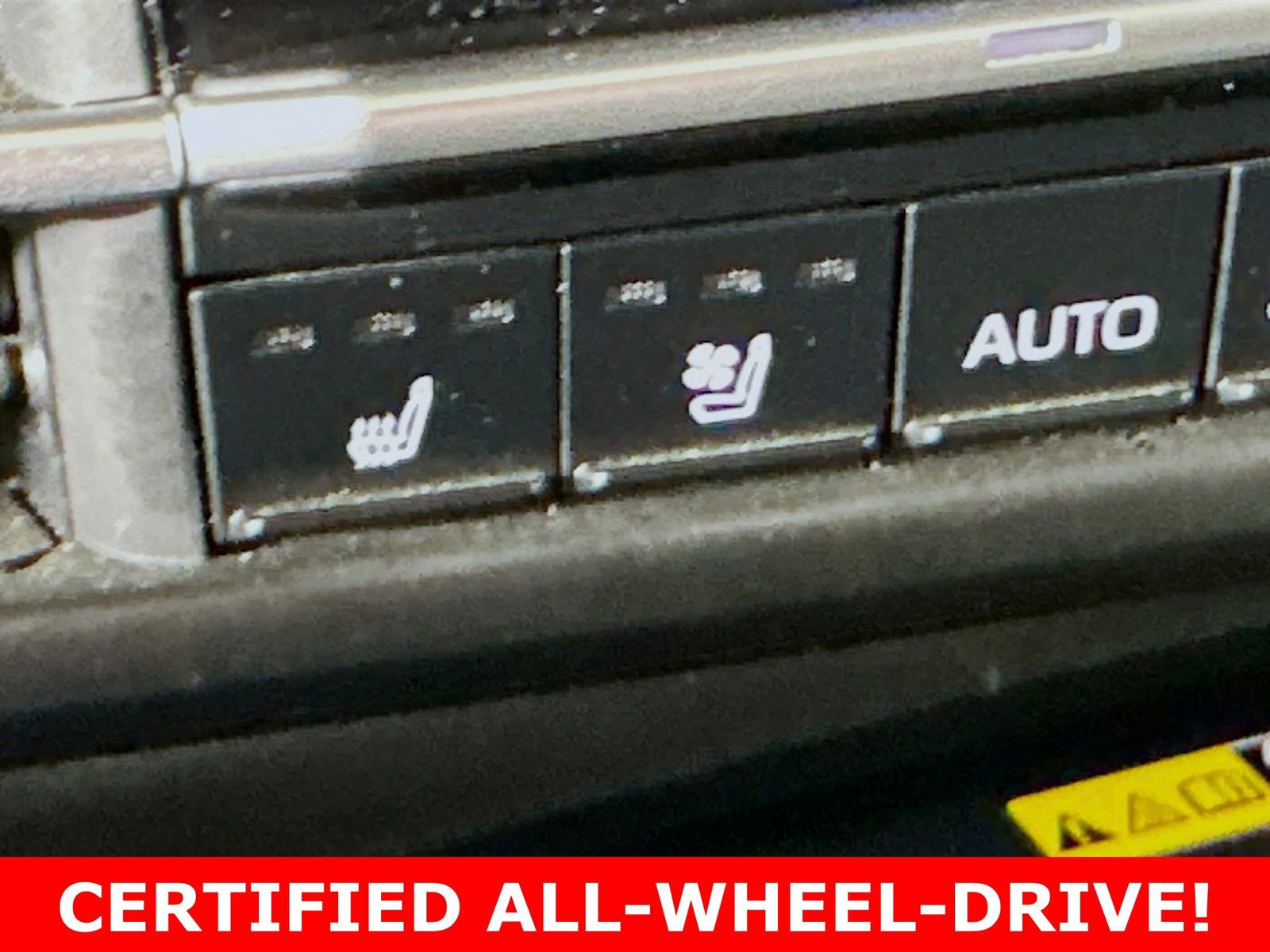 Certified 2025 Toyota Sienna Platinum image 23