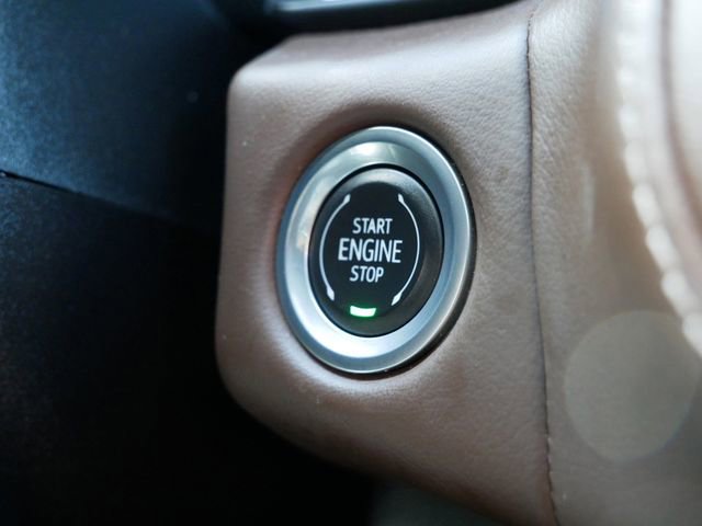 Used 2024 Chevrolet Suburban High Country AWD/4WD image 22