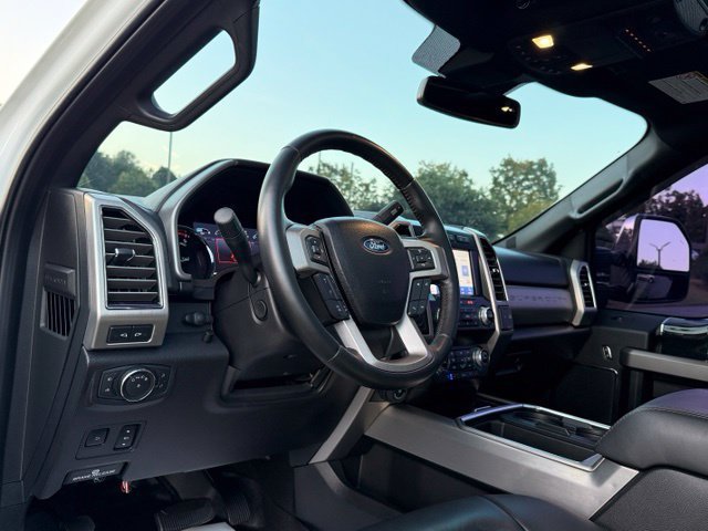 Used 2021 Ford F350 Platinum AWD/4WD image 16