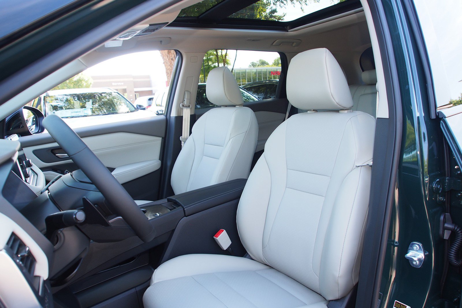 New 2026 Nissan Rogue Dark Armor FWD image 17