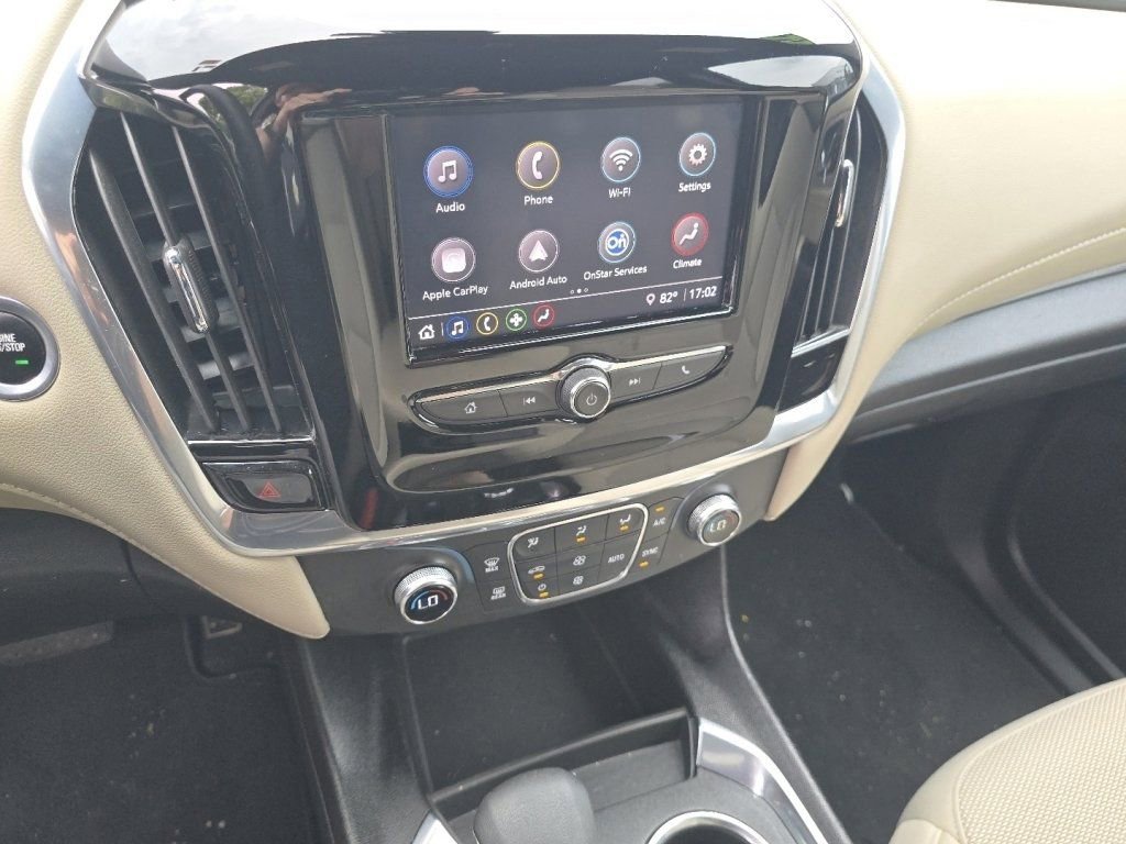 Used 2022 Chevrolet Traverse LS AWD/4WD image 29
