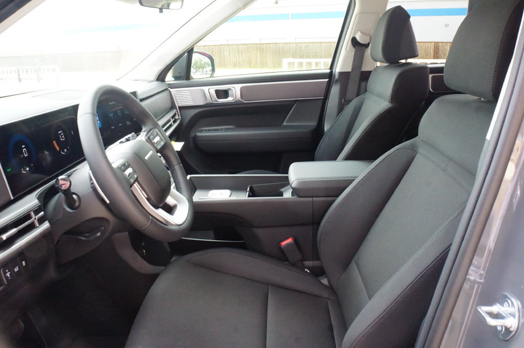 New 2026 Hyundai Santa Fe SE FWD image 17