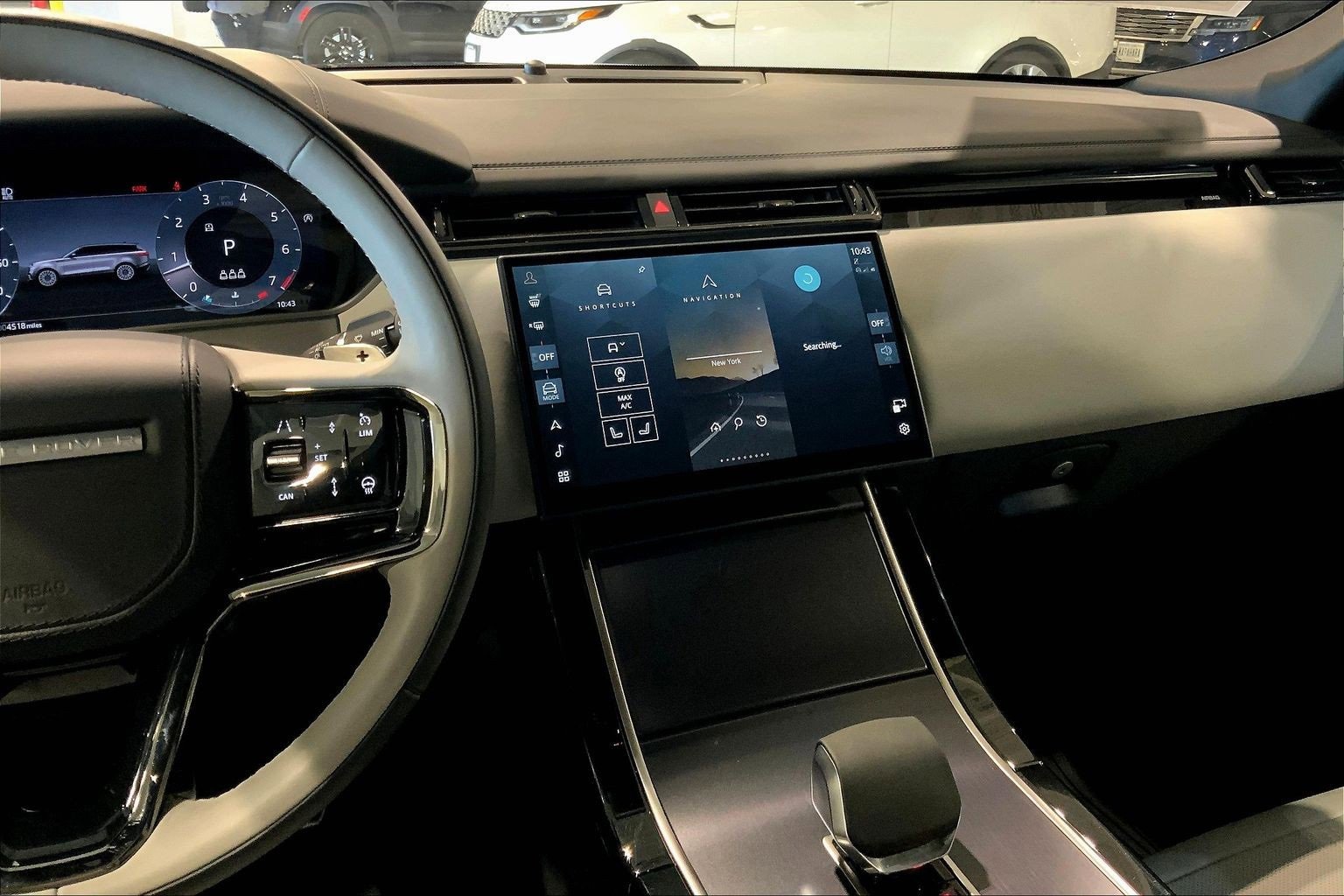 Used 2026 Land Rover Range Rover Velar Dynamic SE image 6