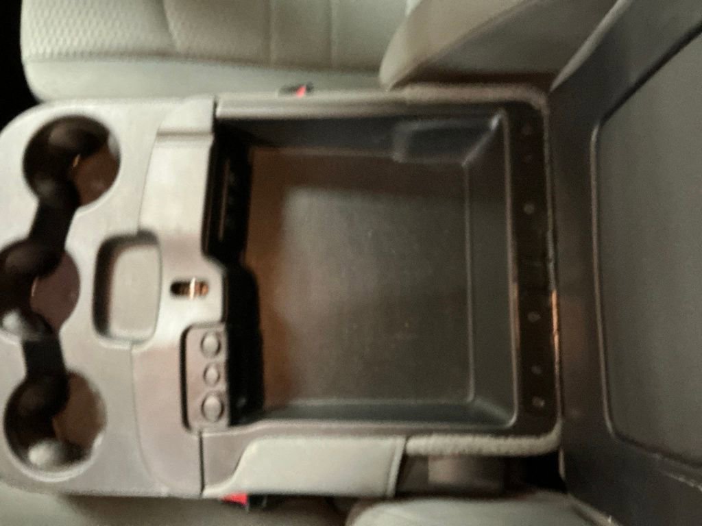 Used 2018 RAM 2500 Tradesman w/ Chrome Appearance Group image 25