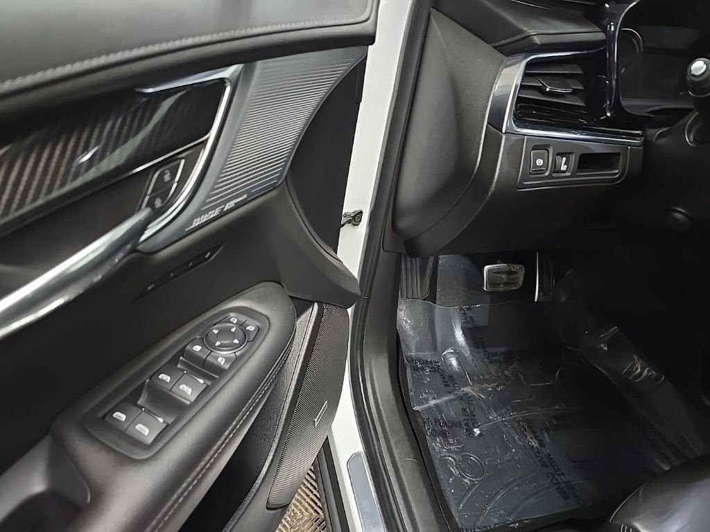 Used 2021 Cadillac XT6 Sport image 29