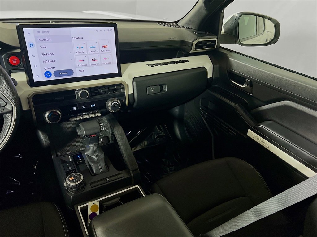 Certified 2024 Toyota Tacoma TRD Off-Road image 21