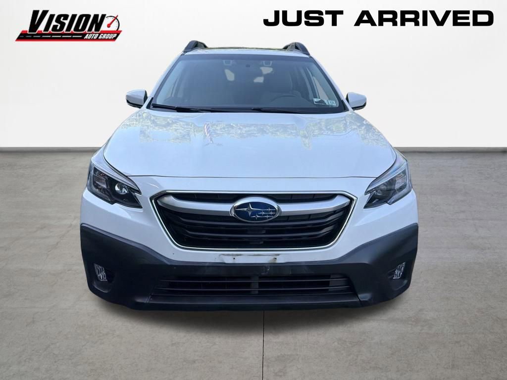 Used 2020 Subaru Outback Premium AWD/4WD image 2