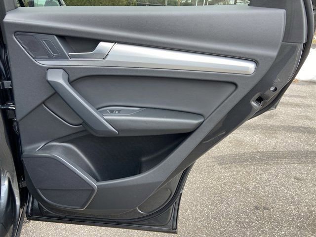 Certified 2024 Audi Q5 2.0T Premium w/ Summer of Audi Package image 30