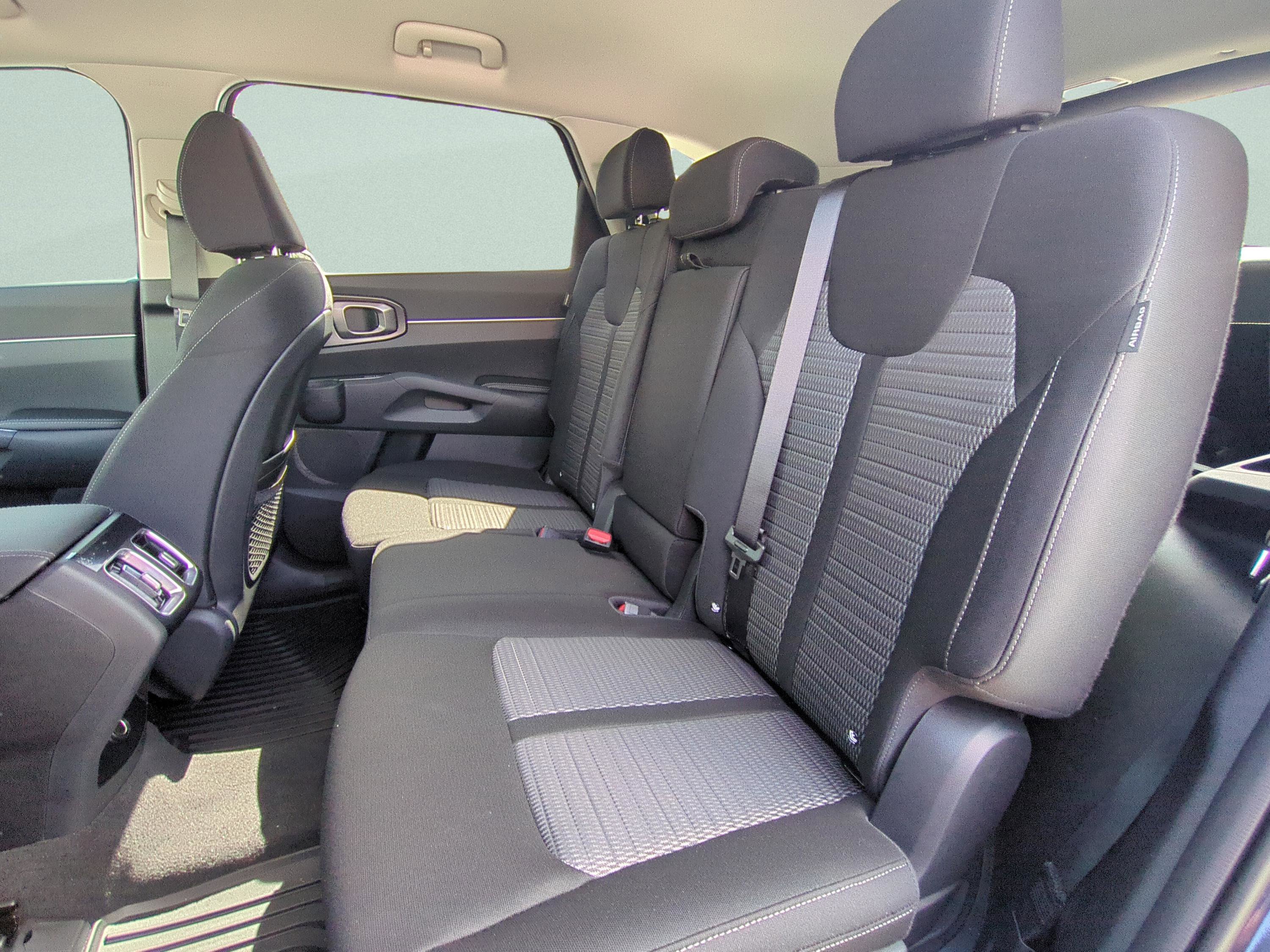 New 2026 Kia Sorento LX image 19