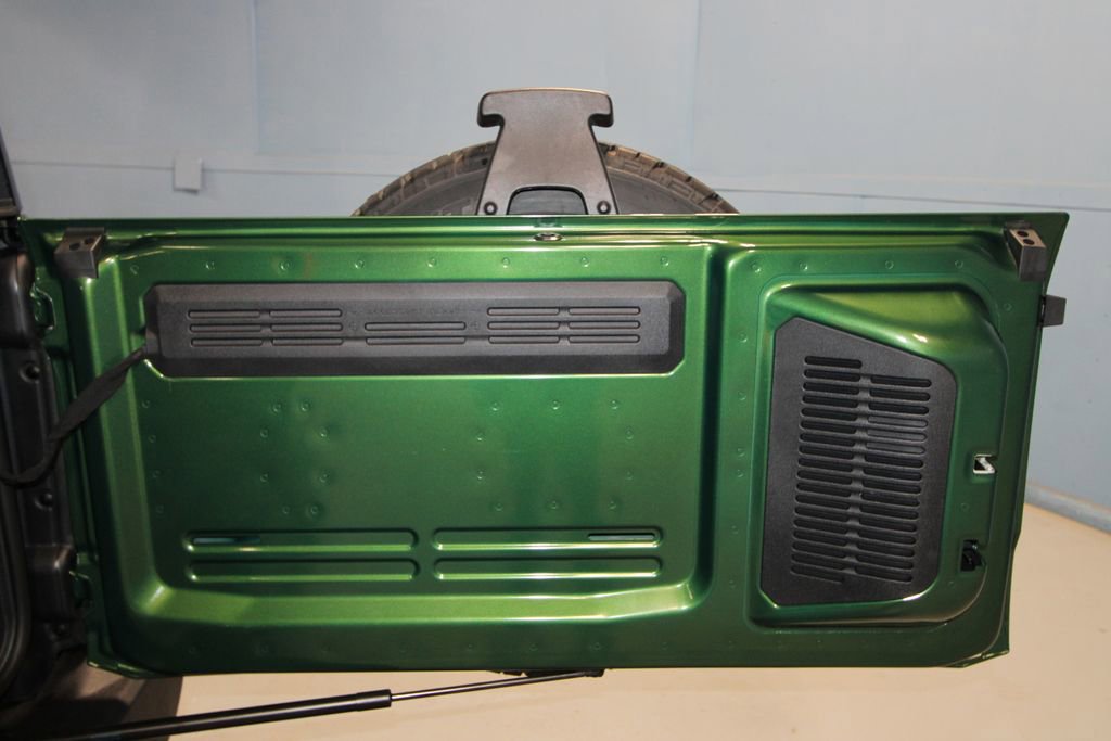 Used 2025 Ford Bronco Outer Banks image 37