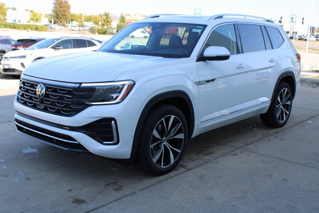 New 2026 Volkswagen Atlas SEL Premium R-Line image 3