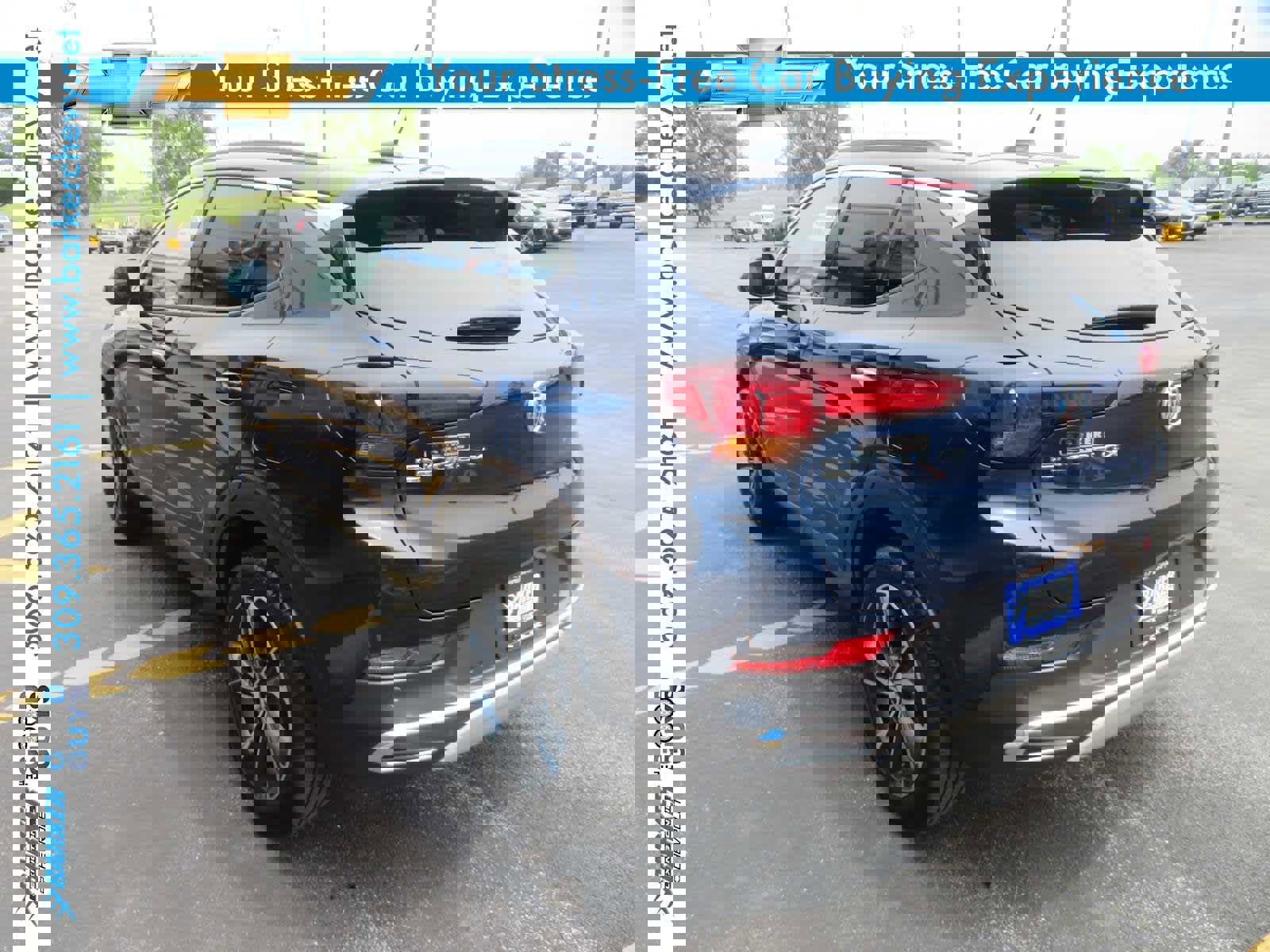 Used 2023 Buick Encore GX Essence w/ Advanced Technology Package image 3