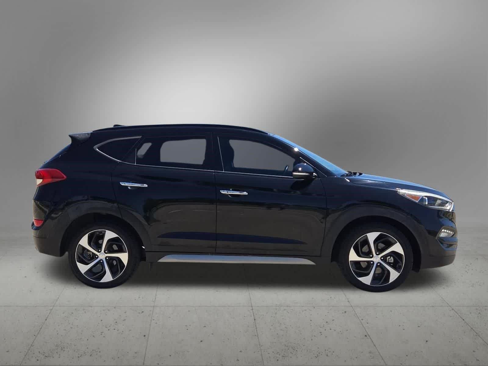 Used 2017 Hyundai Tucson Limited w/ Limited Ultimate Package 03 FWD image 7