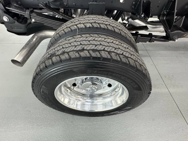 New 2026 RAM 5500 Tradesman w/ Chrome Appearance Group AWD/4WD image 5