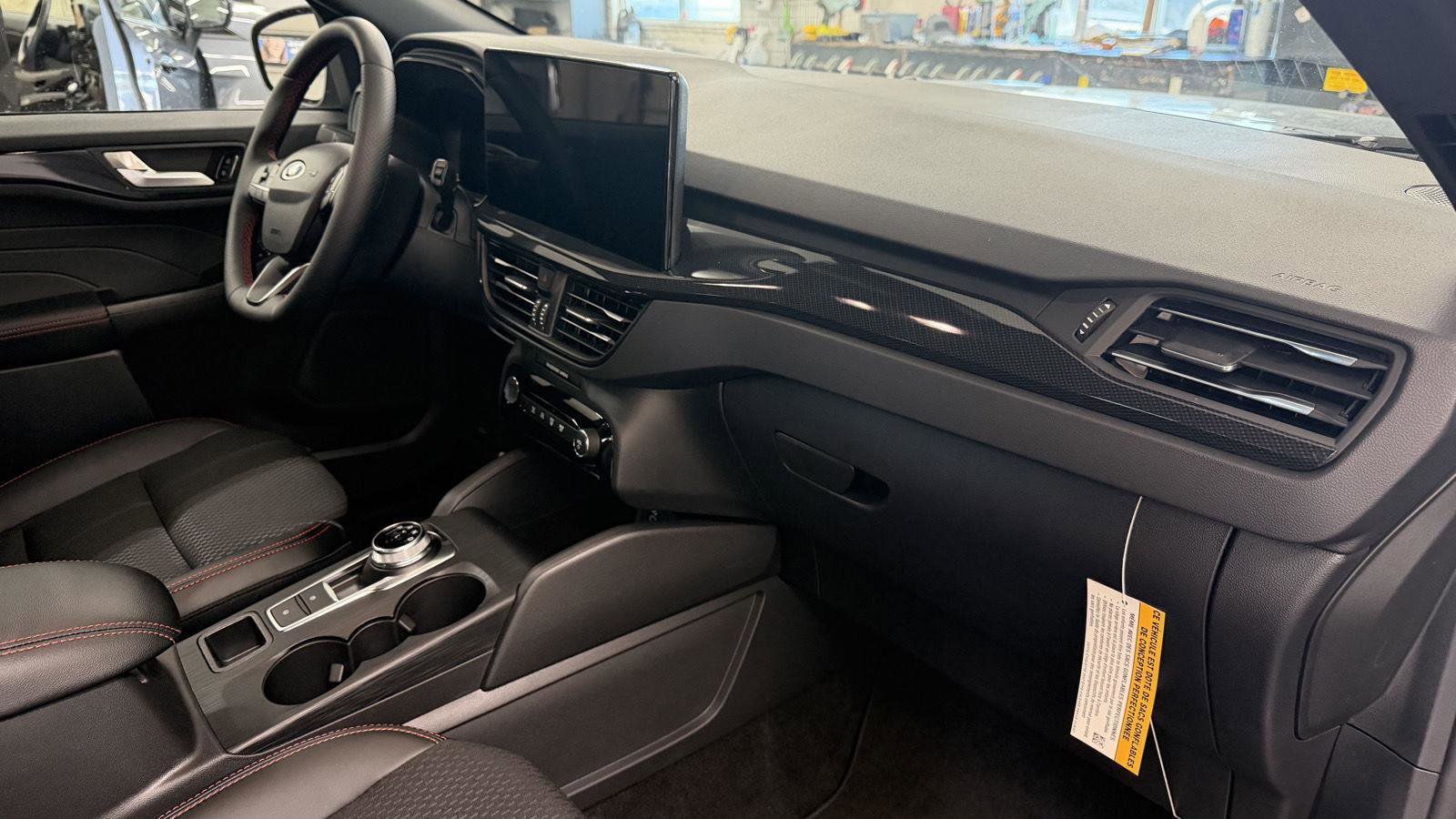 New 2026 Ford Escape ST-Line w/ Tech Pack #1 image 29
