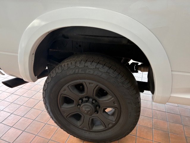 Used 2017 RAM 3500 Big Horn w/ Sport Appearance Group image 38