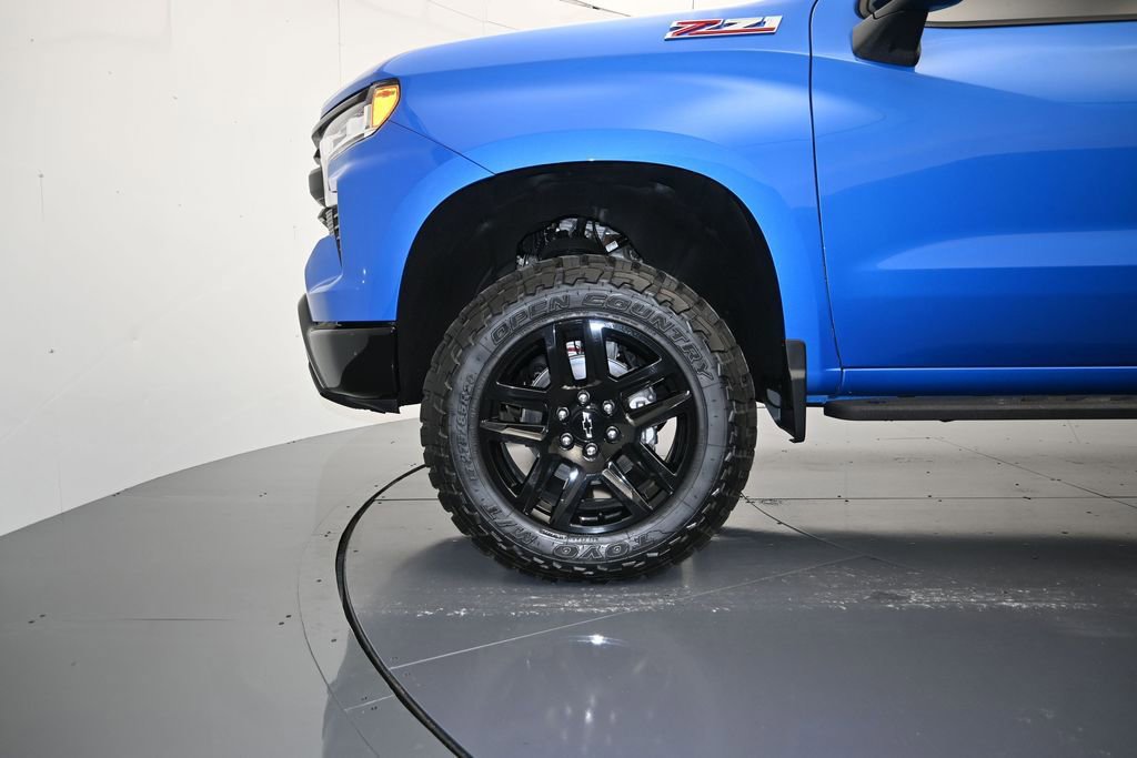 Certified 2026 Chevrolet Silverado 1500 LT Trail Boss w/ Convenience Package II AWD/4WD image 9
