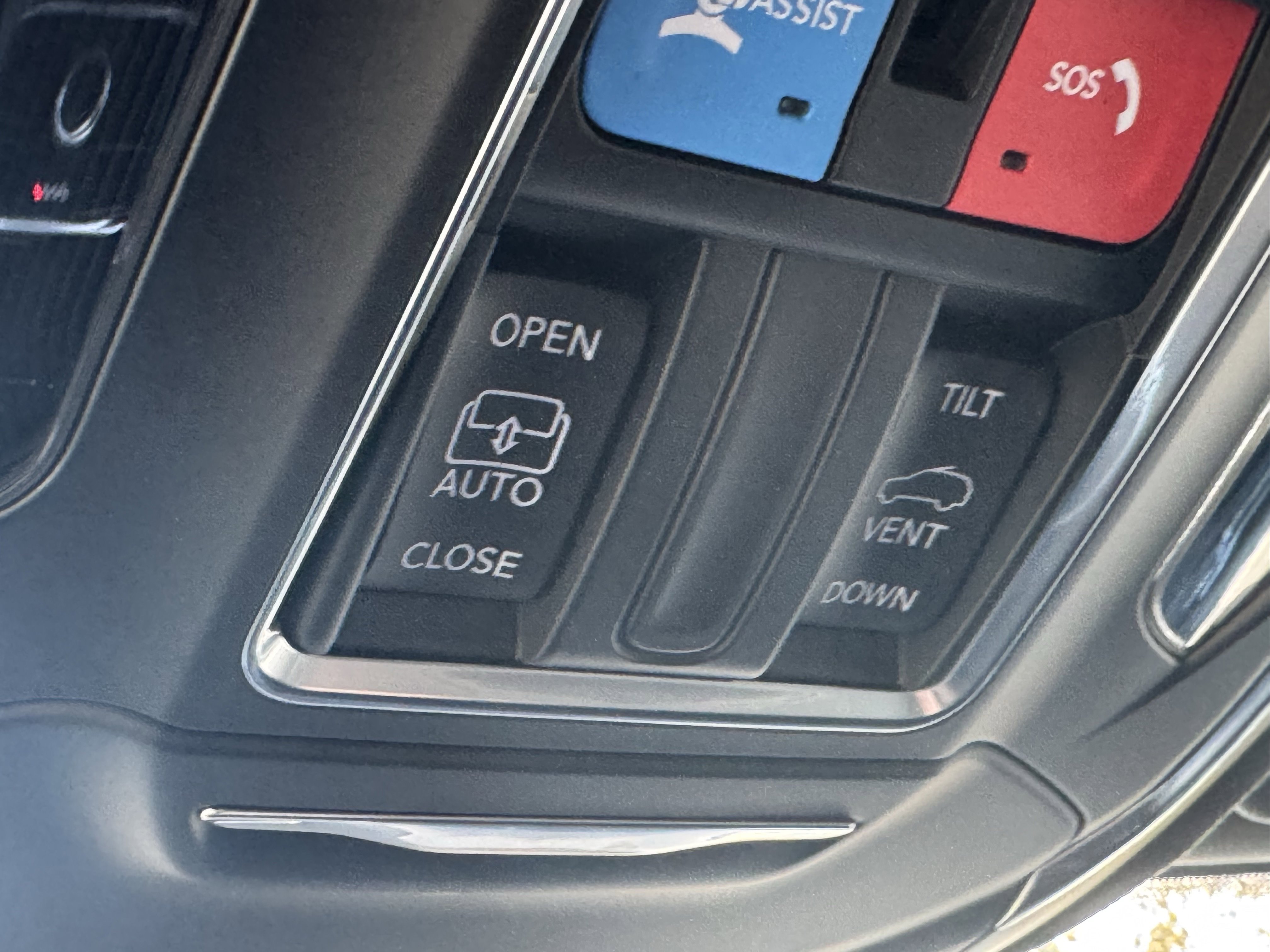 New 2025 Jeep Grand Cherokee L Altitude image 21