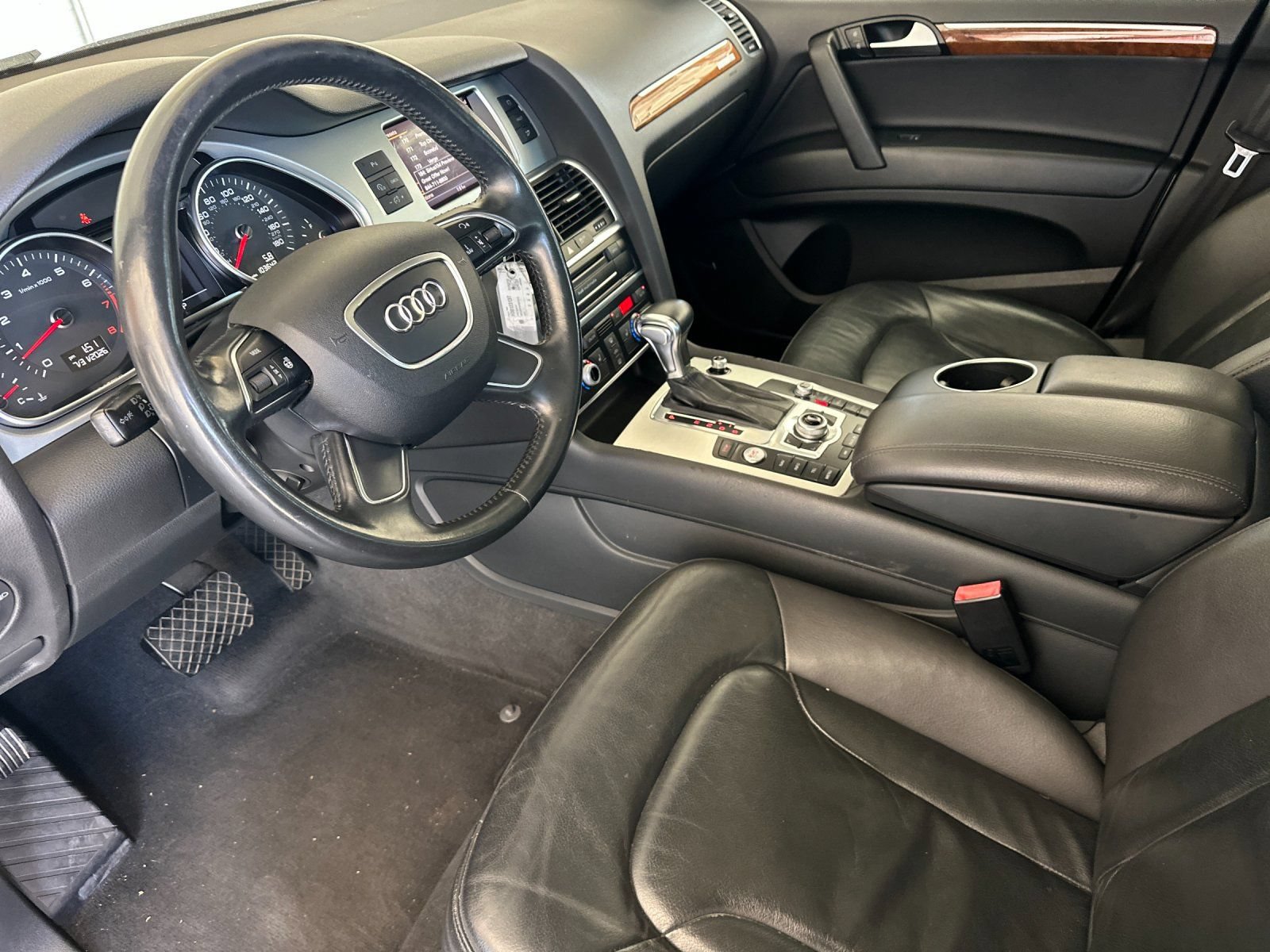 Used 2015 Audi Q7 3.0T Premium Plus w/ Premium Plus Package AWD/4WD image 10