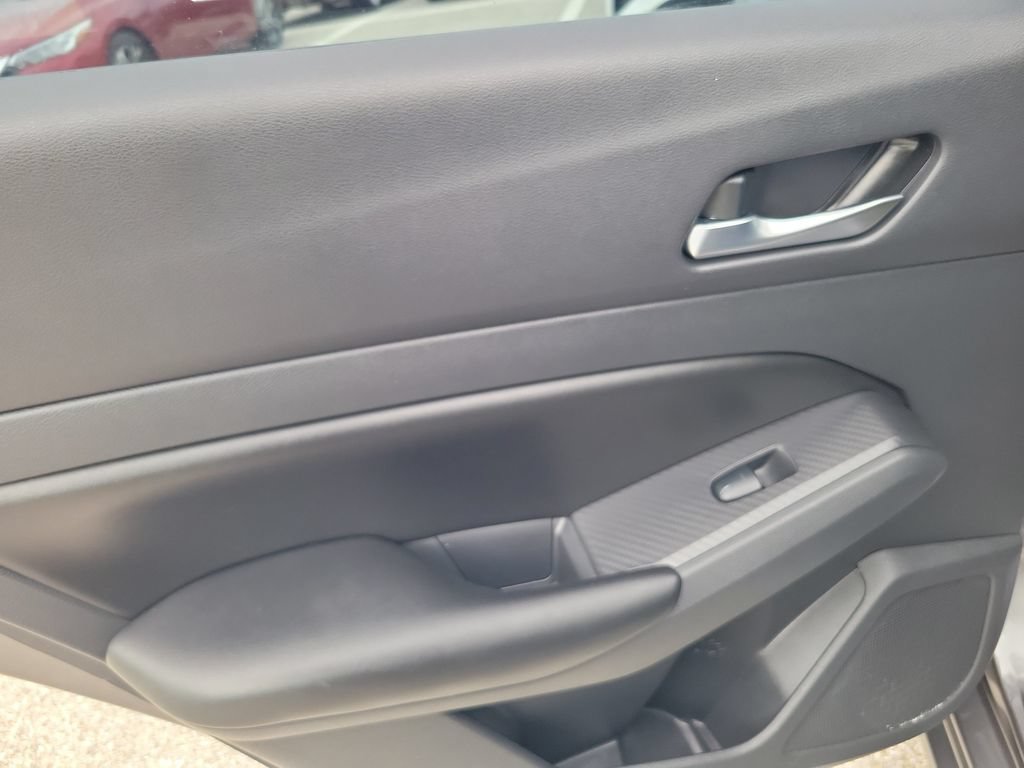 Used 2022 Nissan Altima 2.5 S FWD image 12