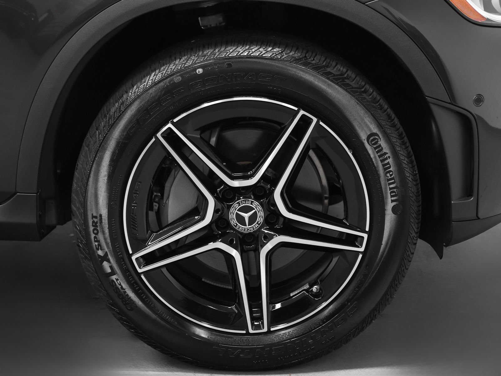 Used 2021 Mercedes-Benz GLC 300 4MATIC image 15