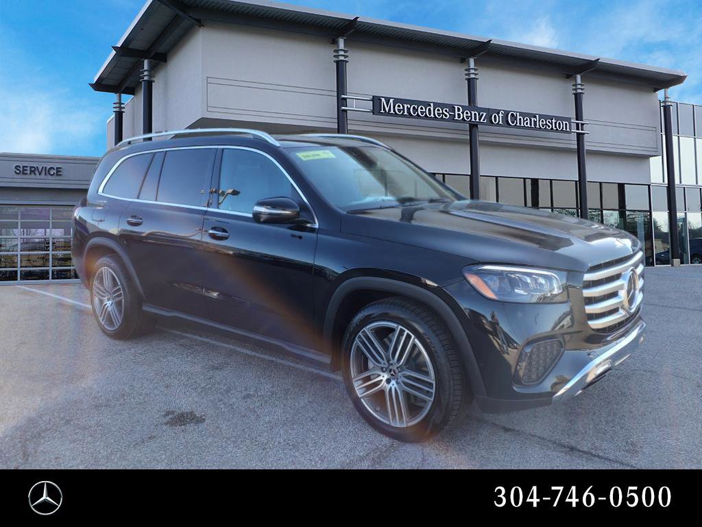 Used 2025 Mercedes-Benz GLS 450 4MATIC image 1