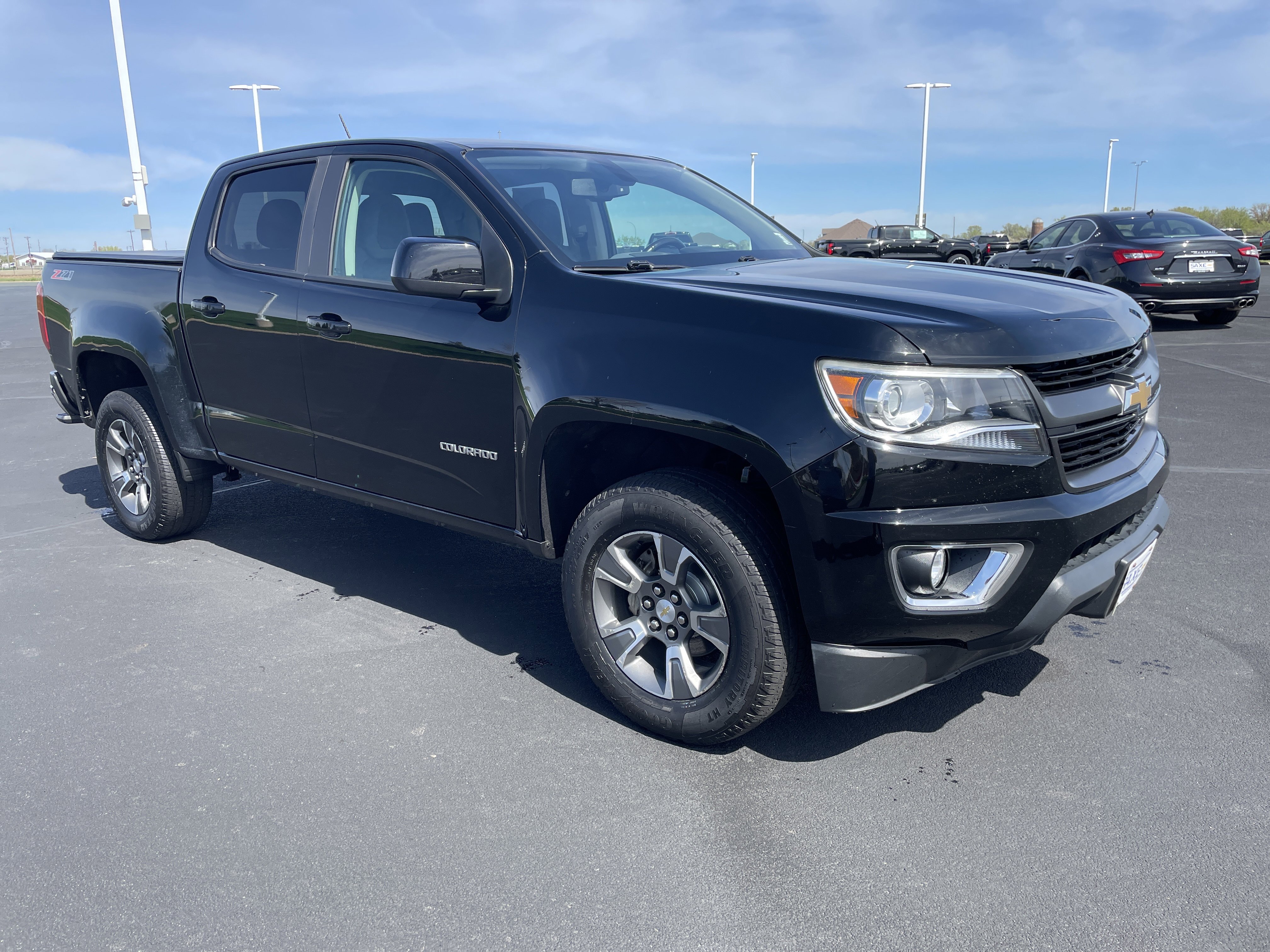 Used 2017 Chevrolet Colorado Z71 AWD/4WD image 7