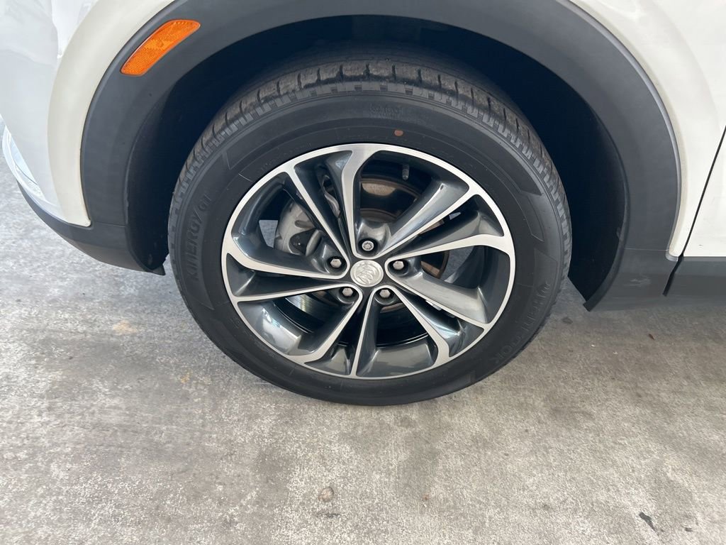 Used 2022 Buick Encore GX Select FWD image 12