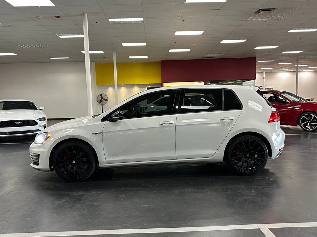 Used 2017 Volkswagen GTI S image 4