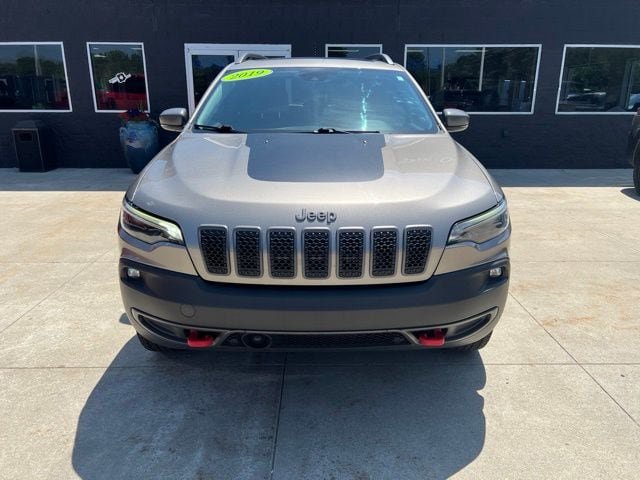 Used 2021 Jeep Cherokee Trailhawk w/ Sun, Sound & Nav Group AWD/4WD image 2