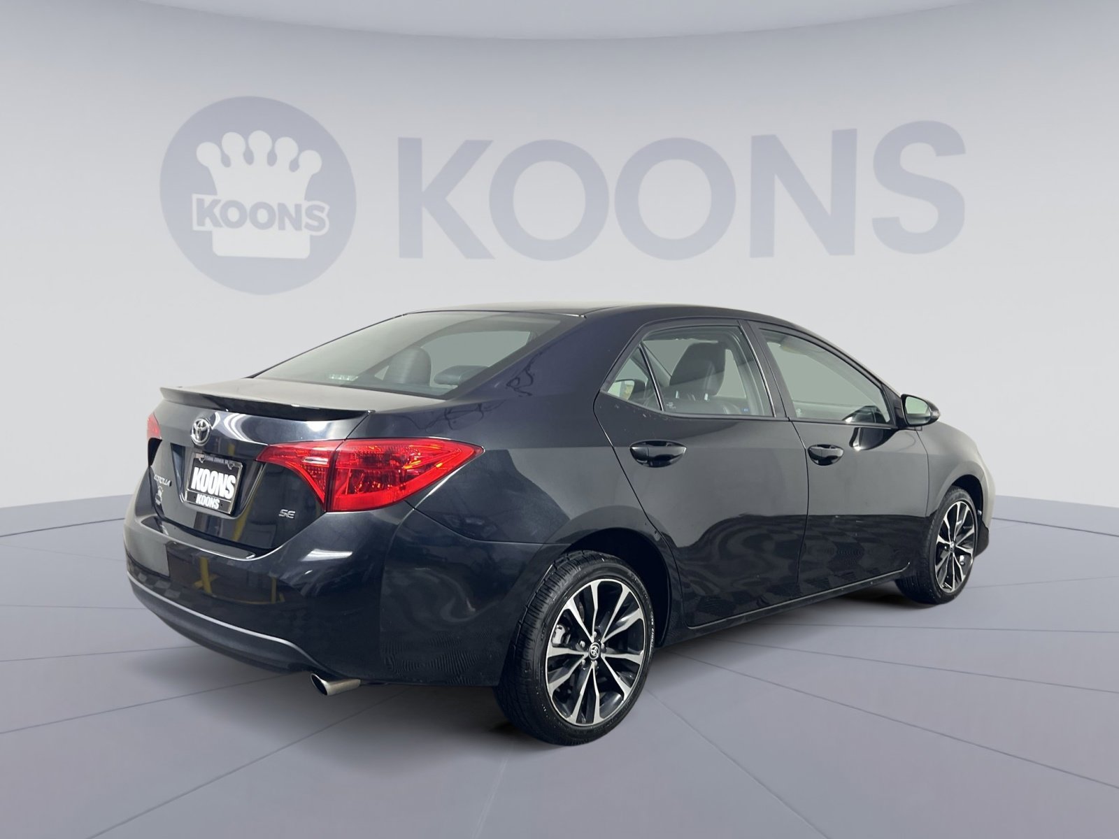 Used 2017 Toyota Corolla SE image 7