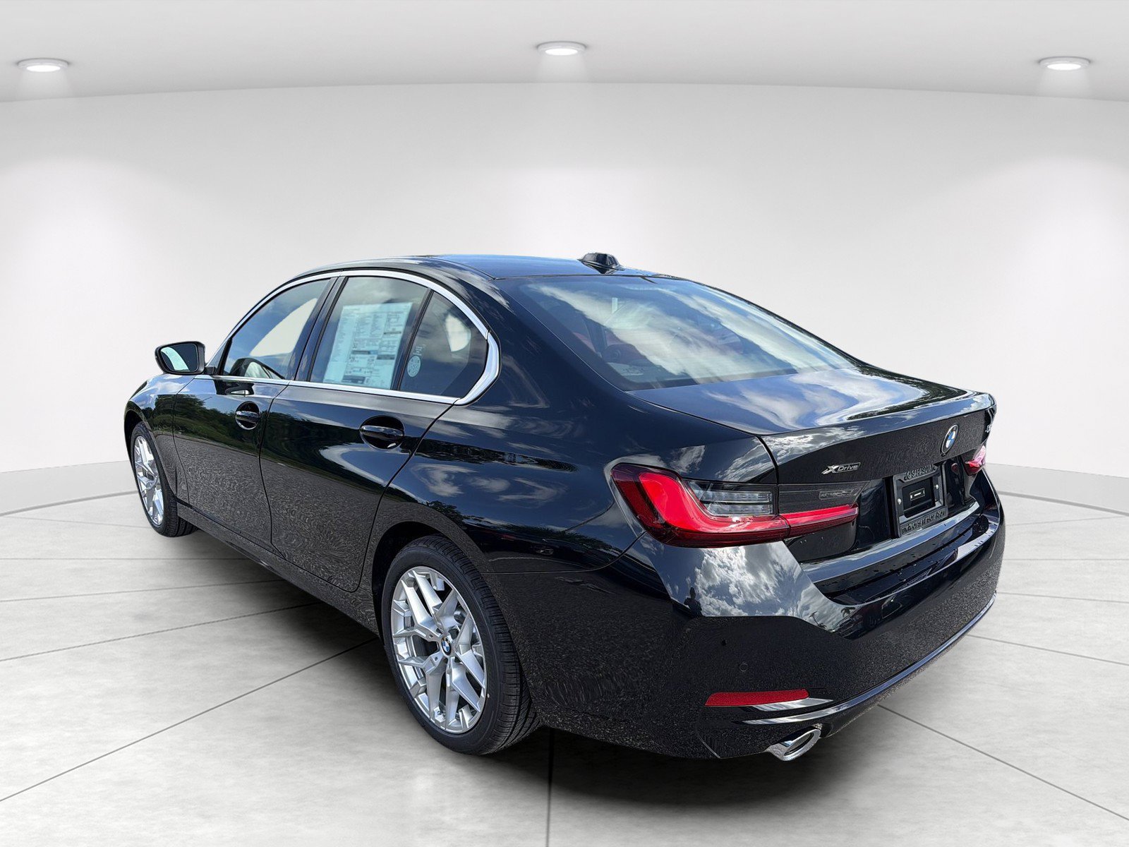 New 2026 BMW 330i xDrive Sedan w/ Premium Package AWD/4WD image 6