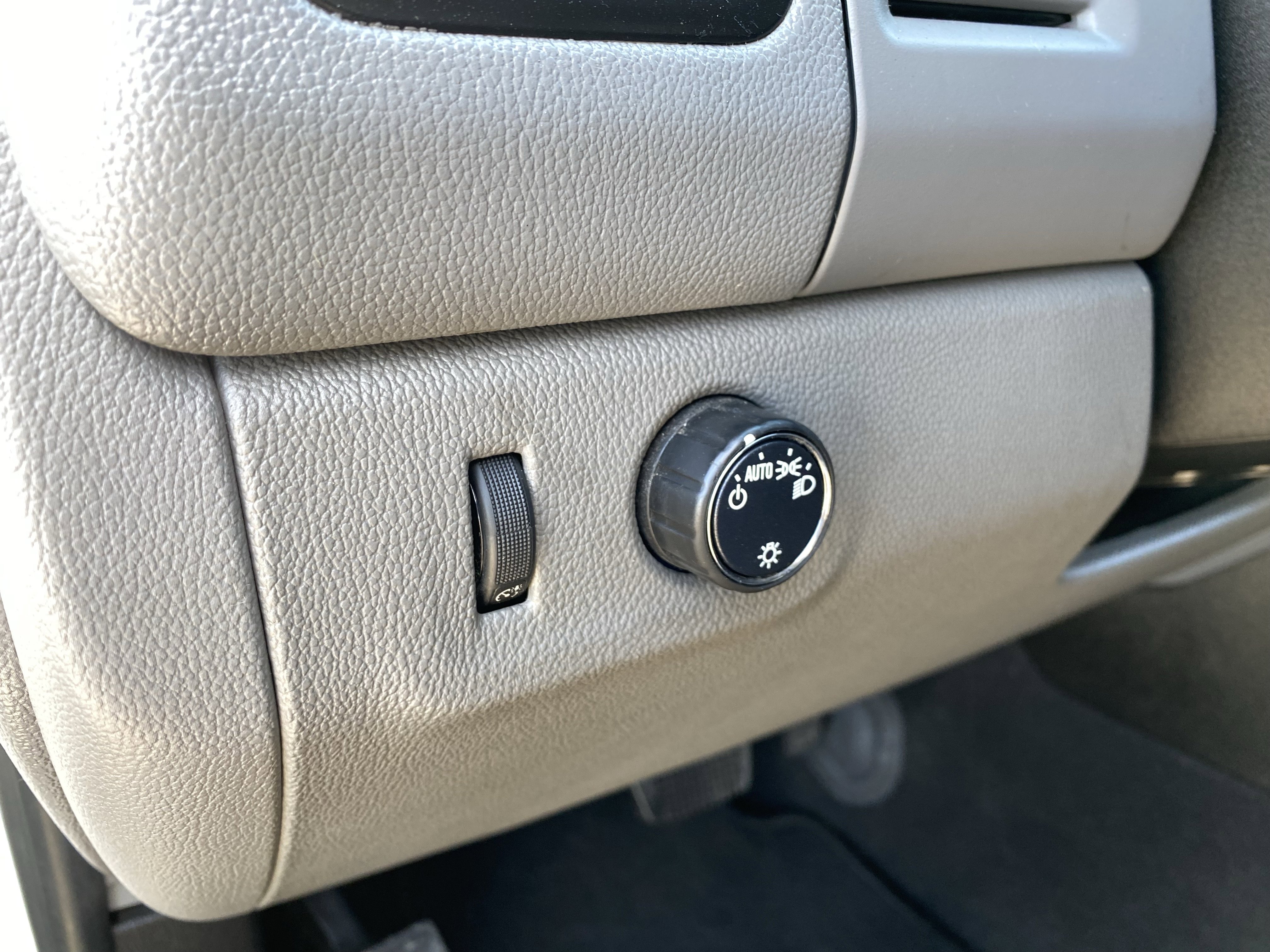 Used 2022 GMC Canyon Elevation Standard w/ Convenience Package RWD image 19