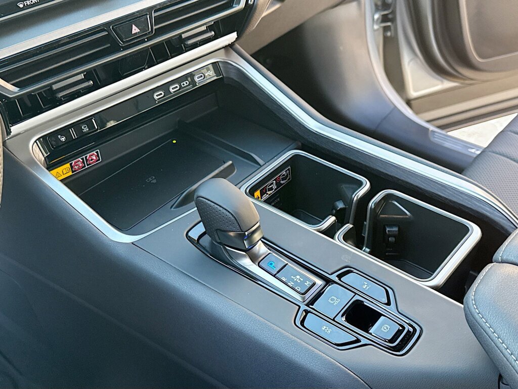 New 2026 Lexus TX 500h AWD image 11