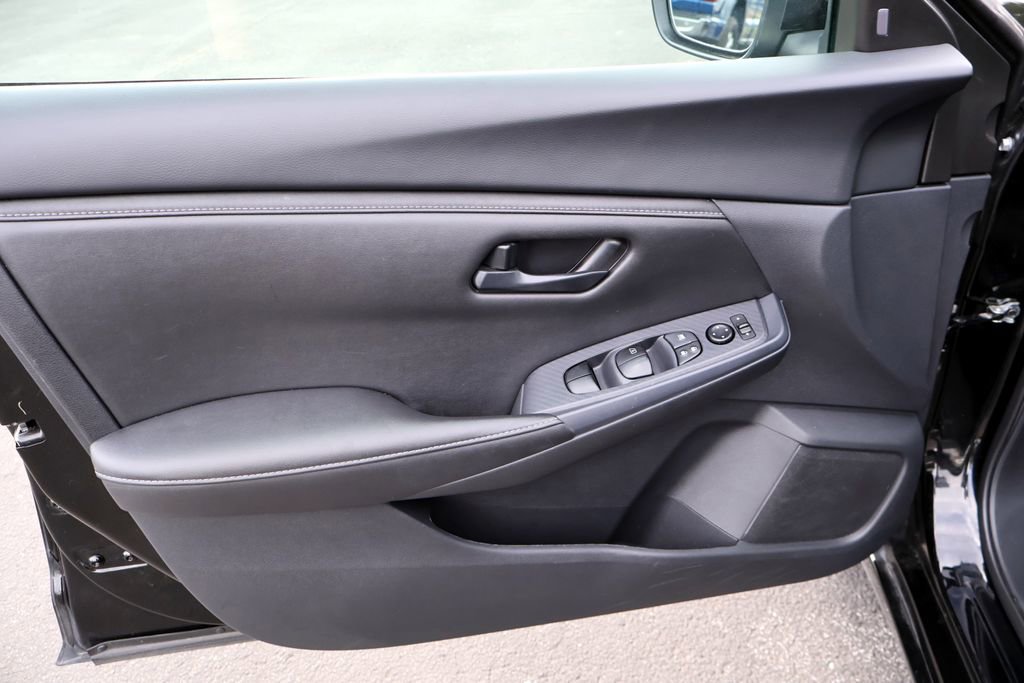 Used 2024 Nissan Sentra S FWD image 23