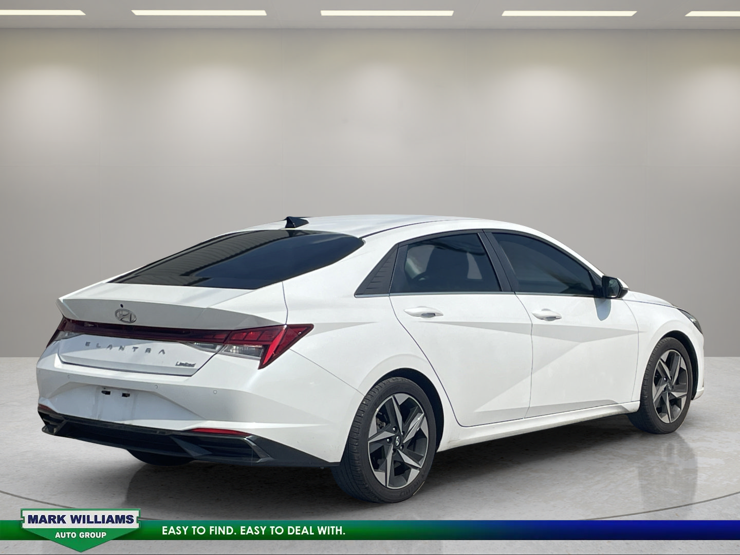 Used 2021 Hyundai Elantra Limited FWD image 5