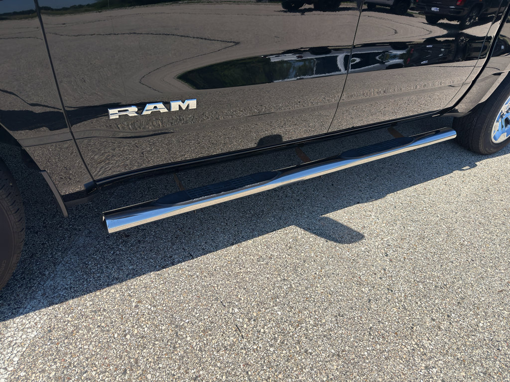 Used 2022 RAM 1500 Big Horn AWD/4WD image 10