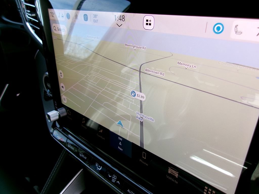 New 2025 Jeep Wagoneer L Series II w/ Premium Group I image 24