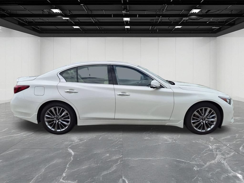 Certified 2022 INFINITI Q50 Luxe w/ Cargo Package AWD/4WD image 6